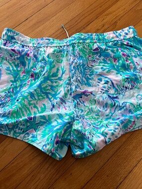 Lilly Pulitzer Shorts XL